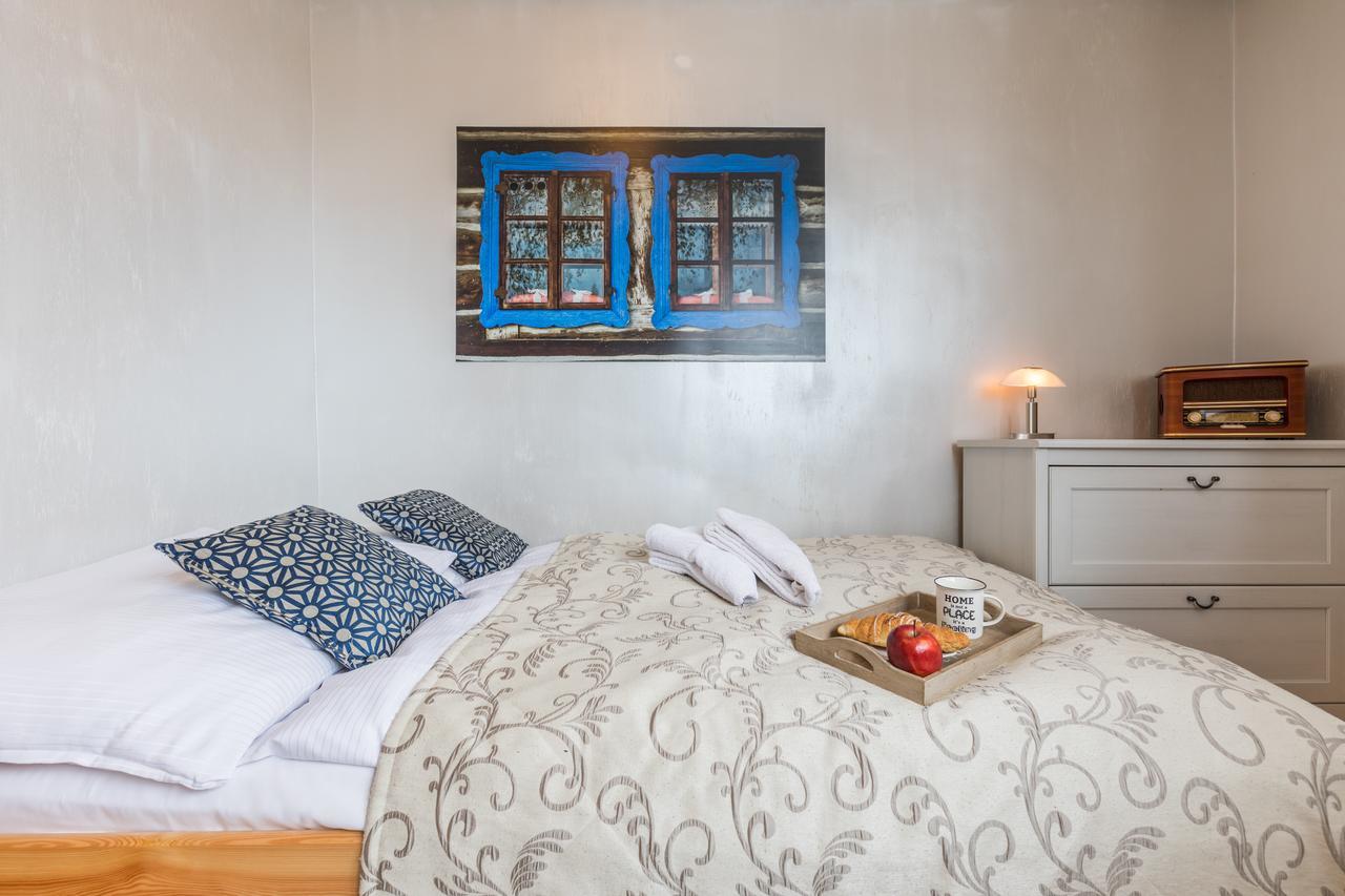 Apartament Marmurki