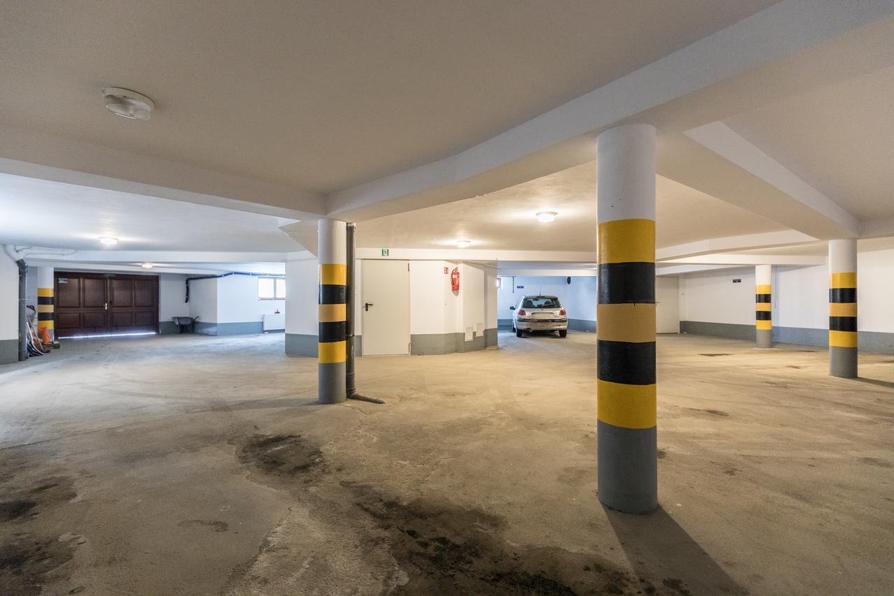 Apartament Marmurki *